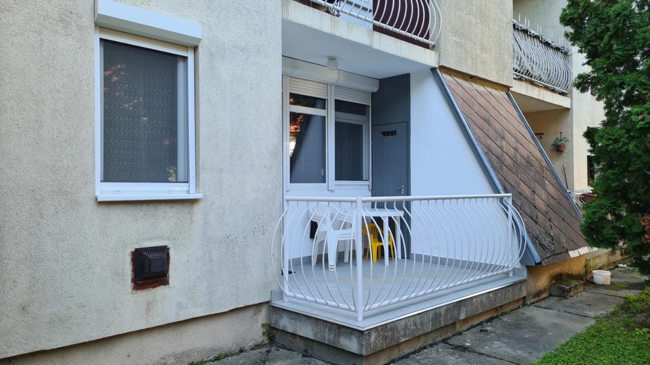 Zorka Apartman Apartment Keszthely Exterior photo